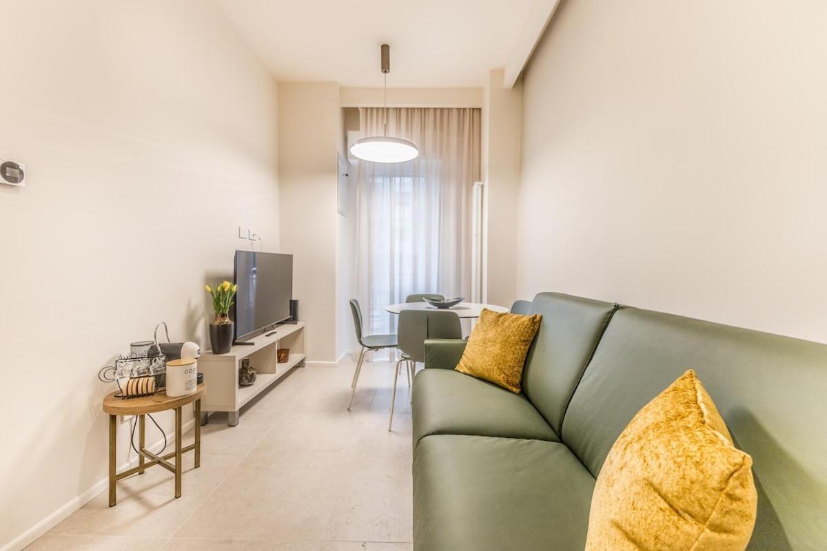 Ep2000 Holidays Apartment *